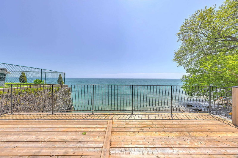 2703 Lake Shore Boulevard W