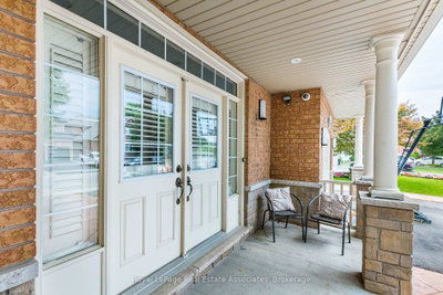 37 Latania Boulevard • Brampton, ON photo 3