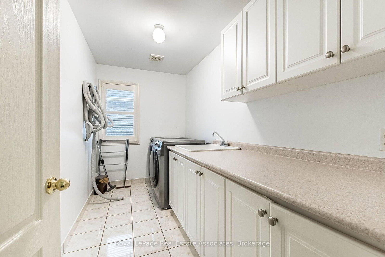 37 Latania Boulevard • Brampton, ON photo 43