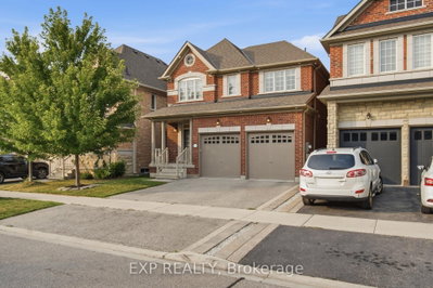 13 Craftsman Road • Caledon, ON photo 2