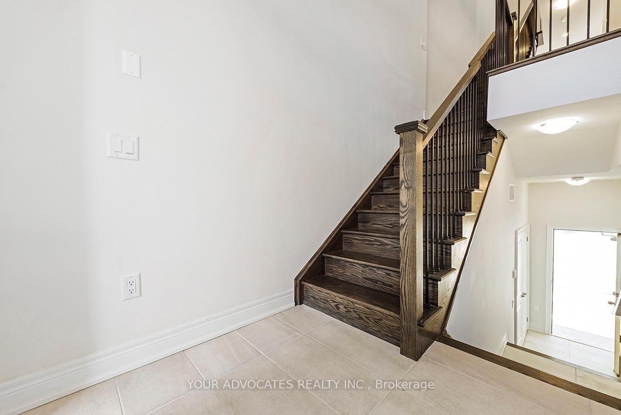 136 Falby Road • Brampton, ON photo 11