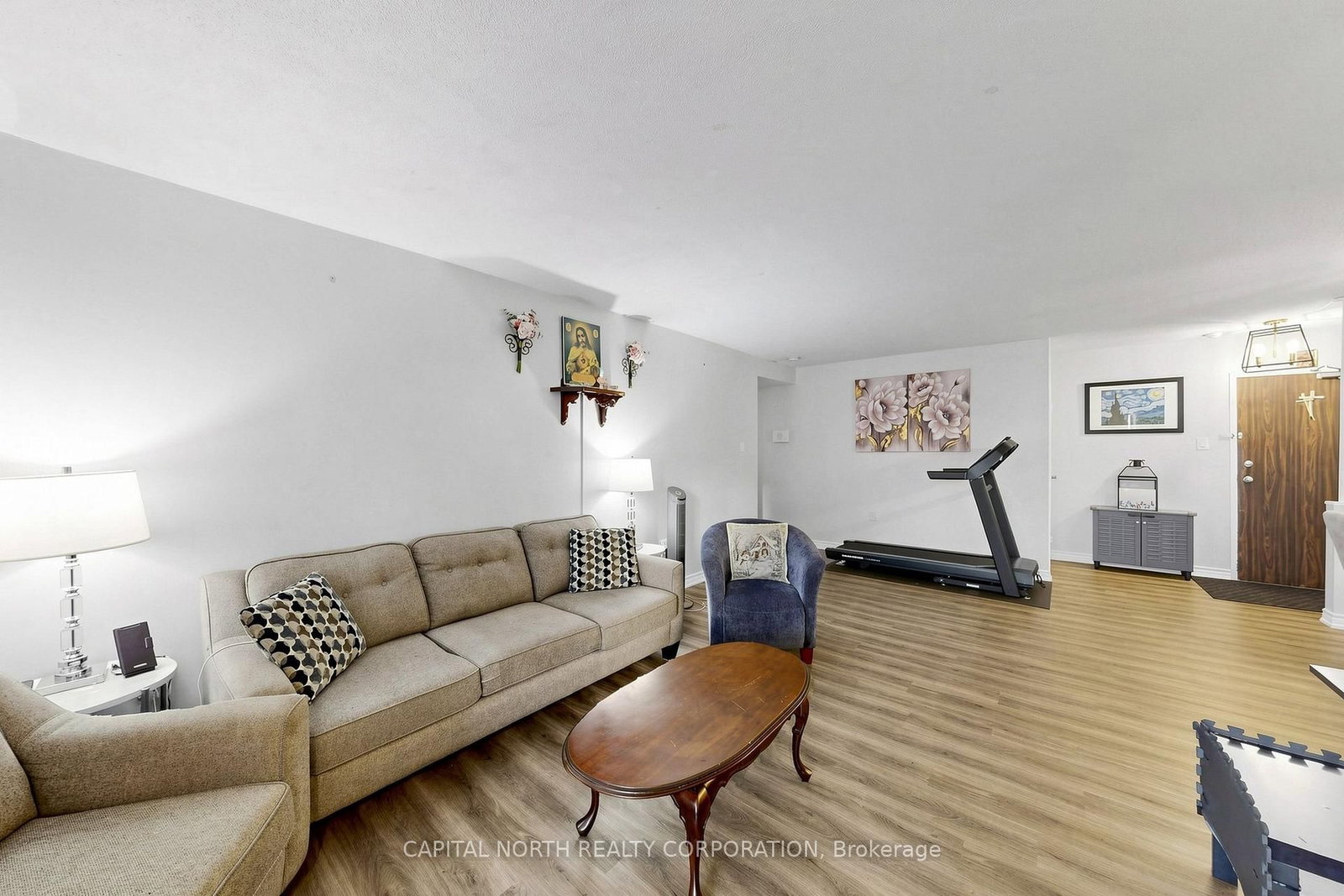 21 Knightsbridge Road • #1502 • Brampton, ON photo 3