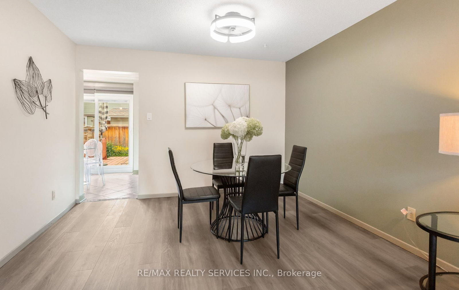 35 Sparklett Crescent • Brampton, ON photo 10
