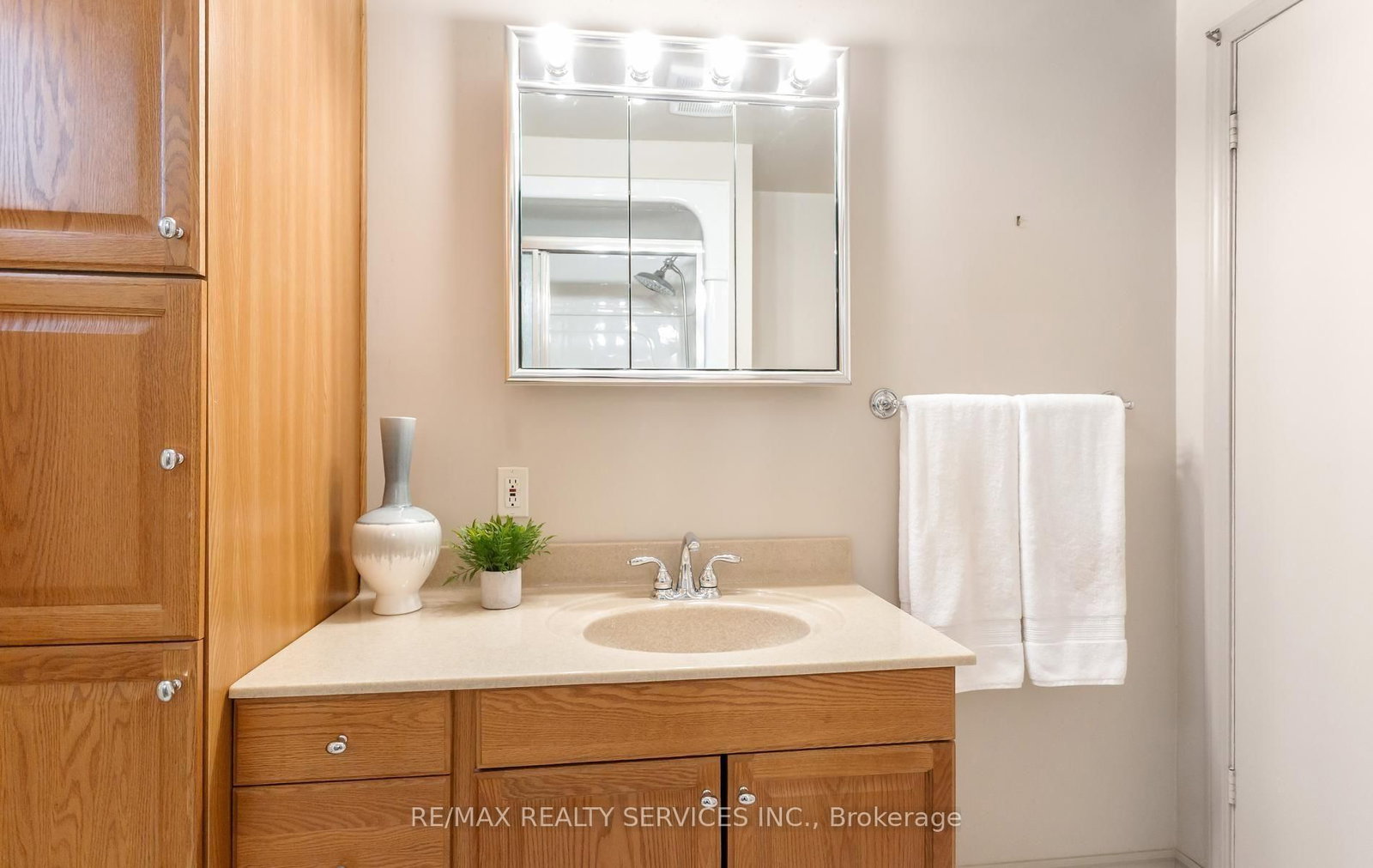 35 Sparklett Crescent • Brampton, ON photo 19