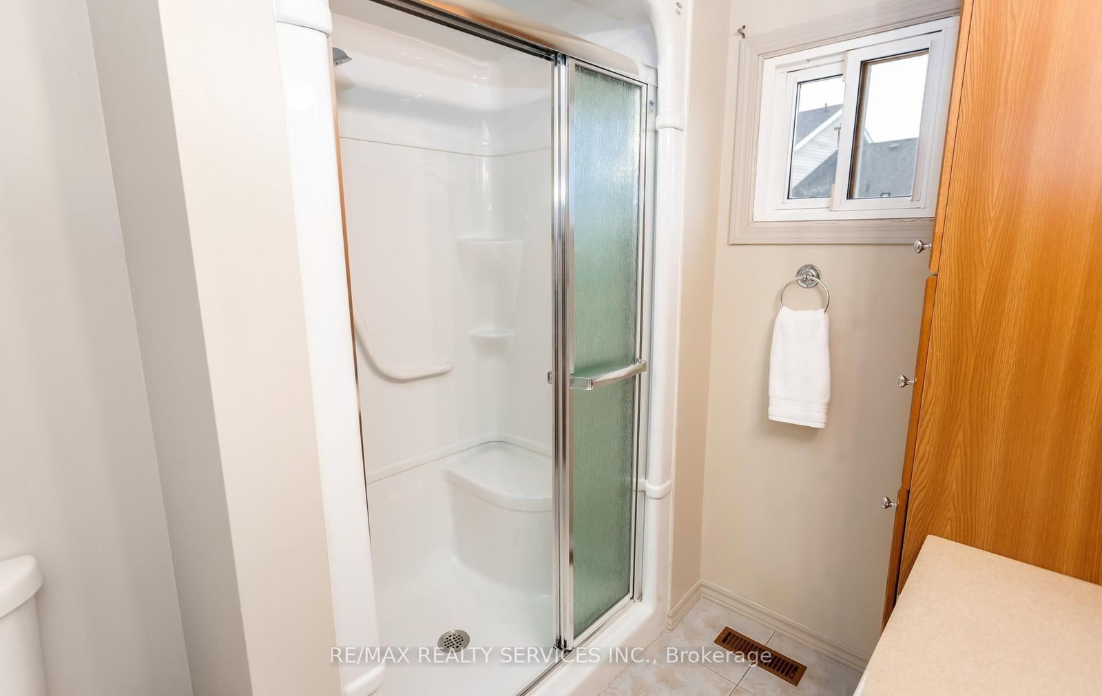 35 Sparklett Crescent • Brampton, ON photo 20