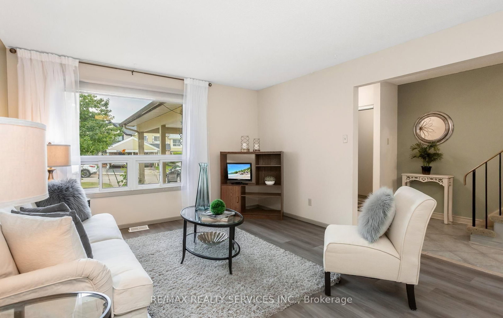 35 Sparklett Crescent • Brampton, ON photo 7