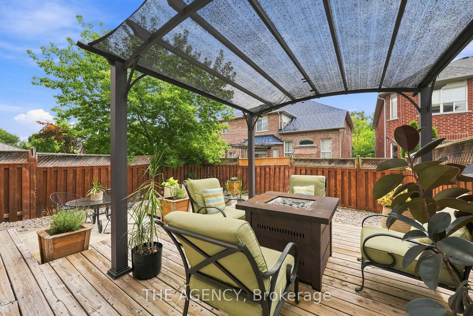 214 Pettigrew Trail • Milton, ON photo 33