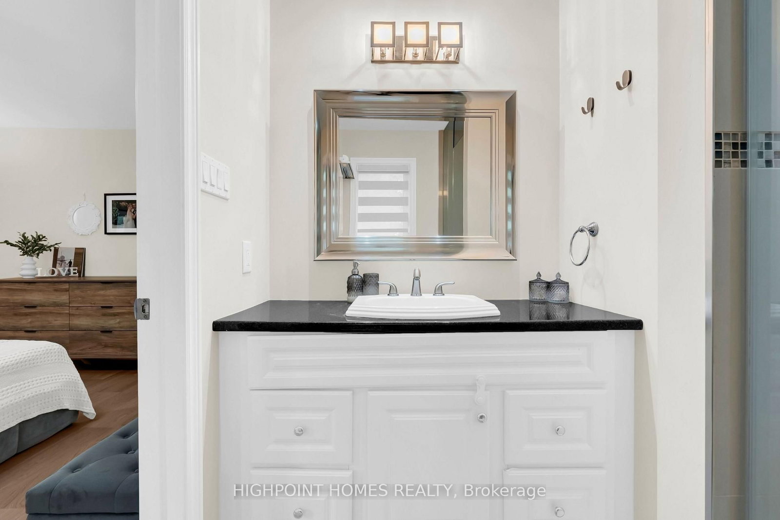 3052 Victory Crescent • Mississauga, ON photo 16