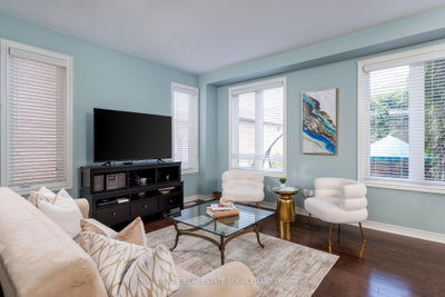 506 Charles Potter Oakville,ON L6M 0P6 — Photo 10