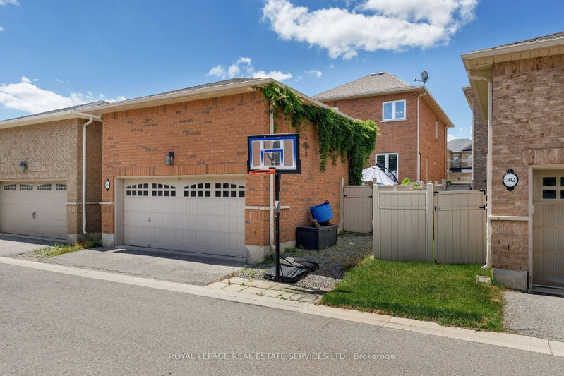 506 Charles Potter Oakville,ON L6M 0P6 — Photo 36