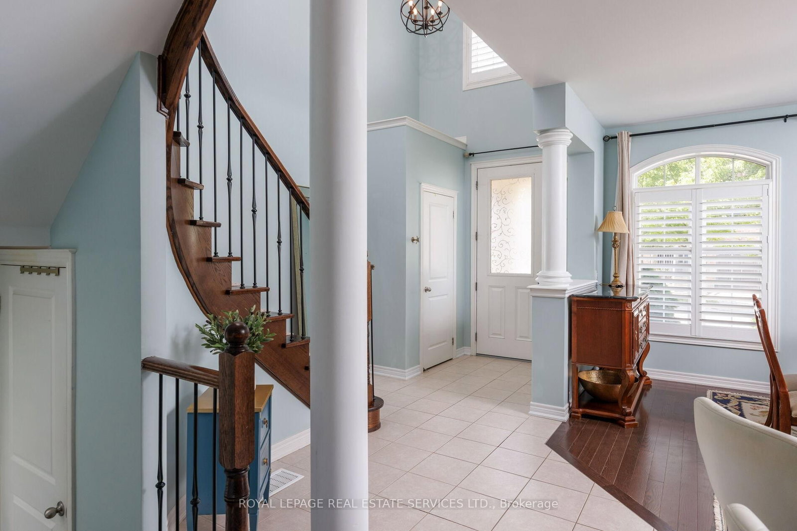 506 Charles Potter Lane • Oakville, ON photo 4