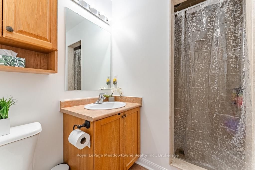 166 Panton Trail • Milton, ON photo 19