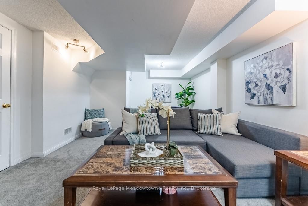 166 Panton Trail • Milton, ON photo 24