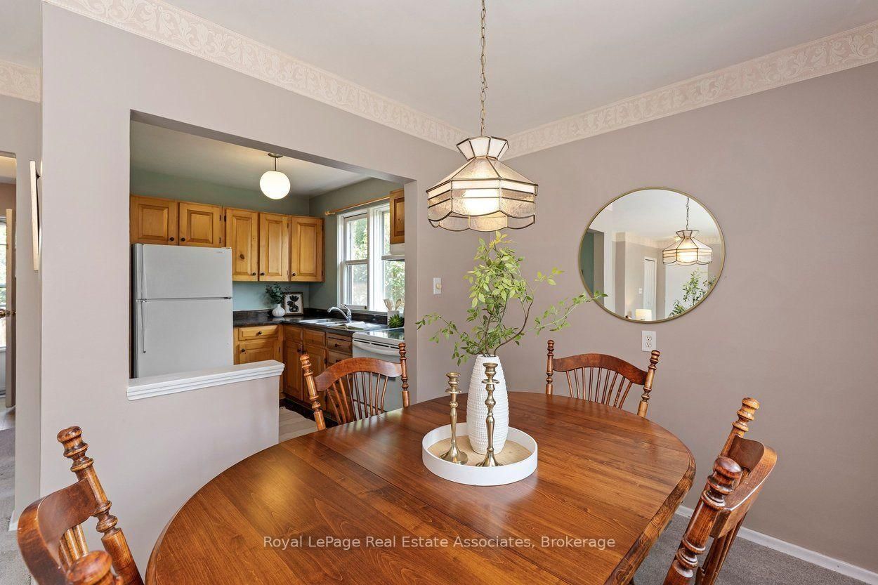 64 McIntyre Crescent • Halton Hills, ON photo 11