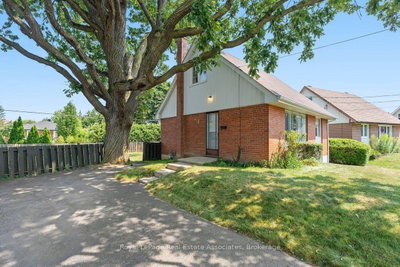 64 McIntyre Crescent • Halton Hills, ON photo 5