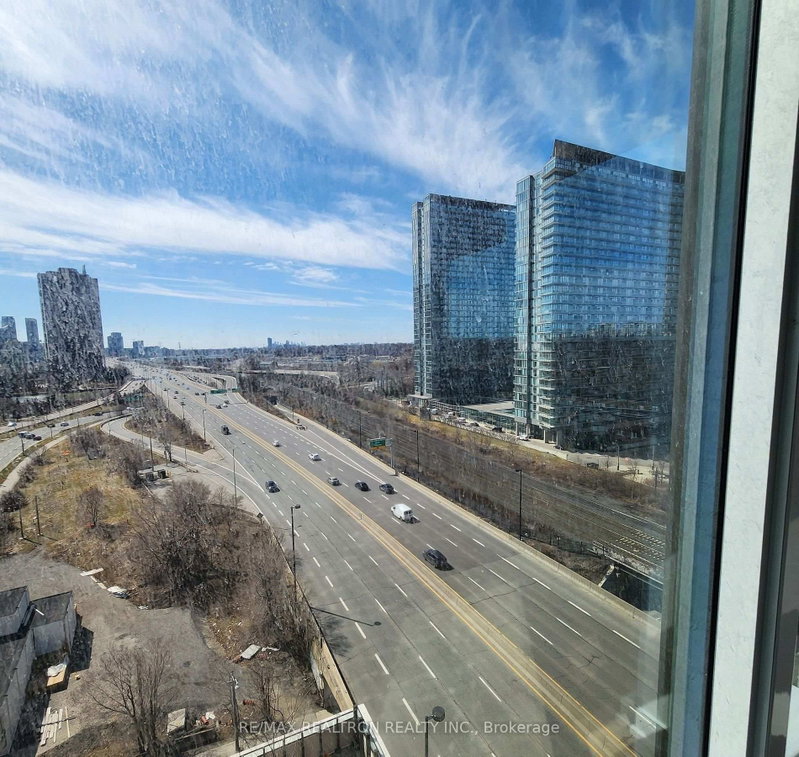 1516 - 1928 Lake Shore Boulevard W