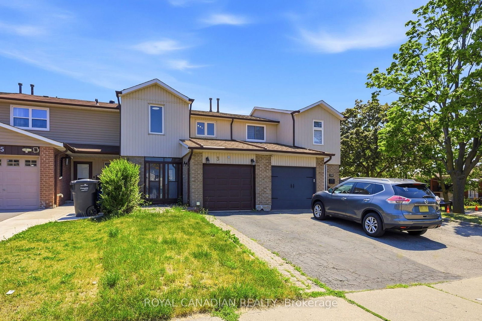 3 Gilmore Drive • Brampton, ON photo 3