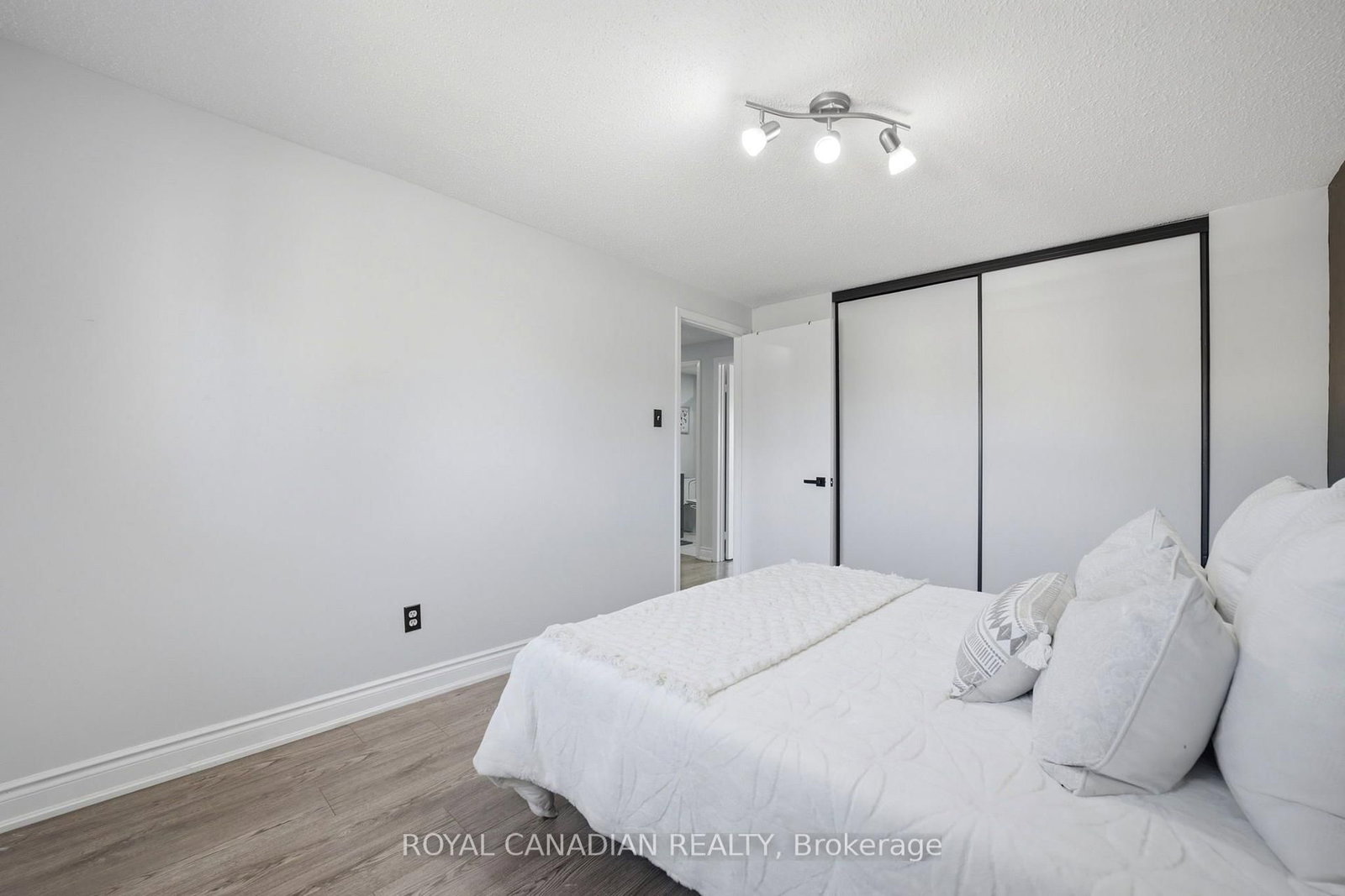 3 Gilmore Drive • Brampton, ON photo 34
