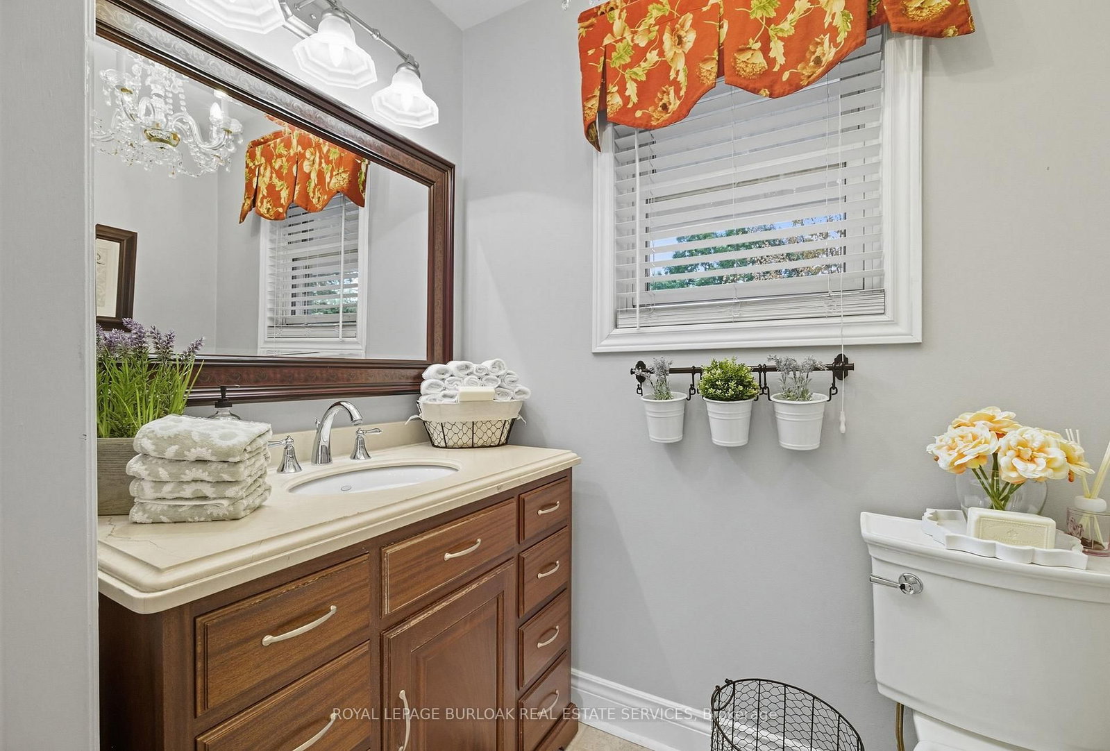 1580 Woodeden Dr, Mississauga, view 14
