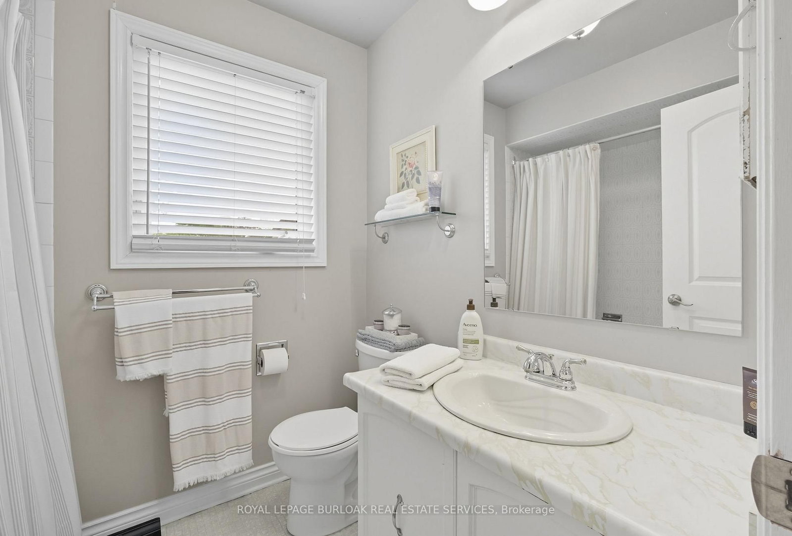 1580 Woodeden Dr, Mississauga, view 17