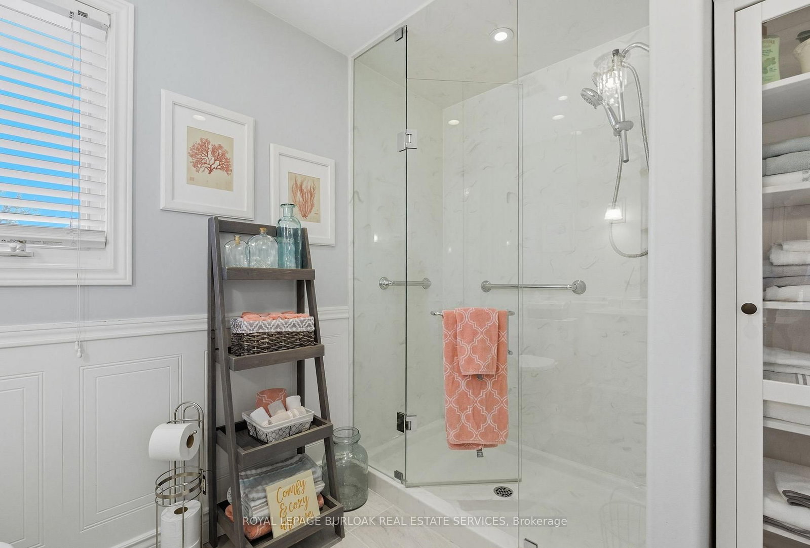 1580 Woodeden Dr, Mississauga, view 19