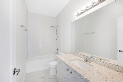 25 Hashmi Brampton,ON L6Y 0H8 — Photo 18