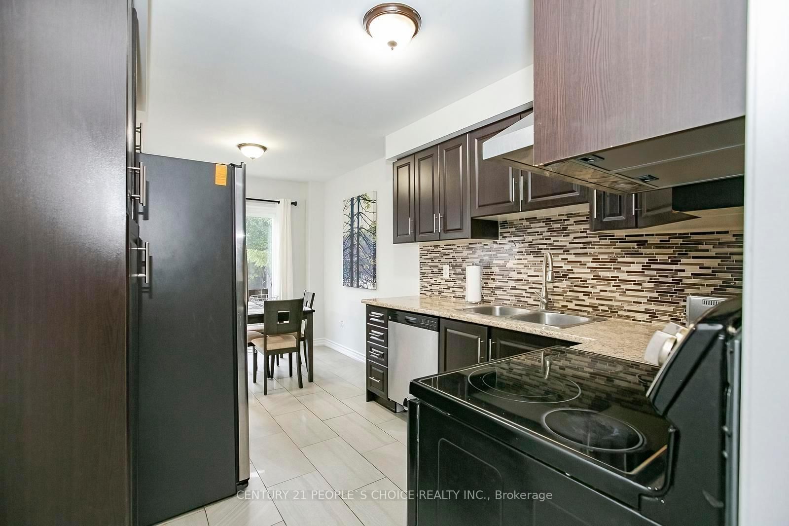 90 White Tail Crescent • Brampton, ON photo 14