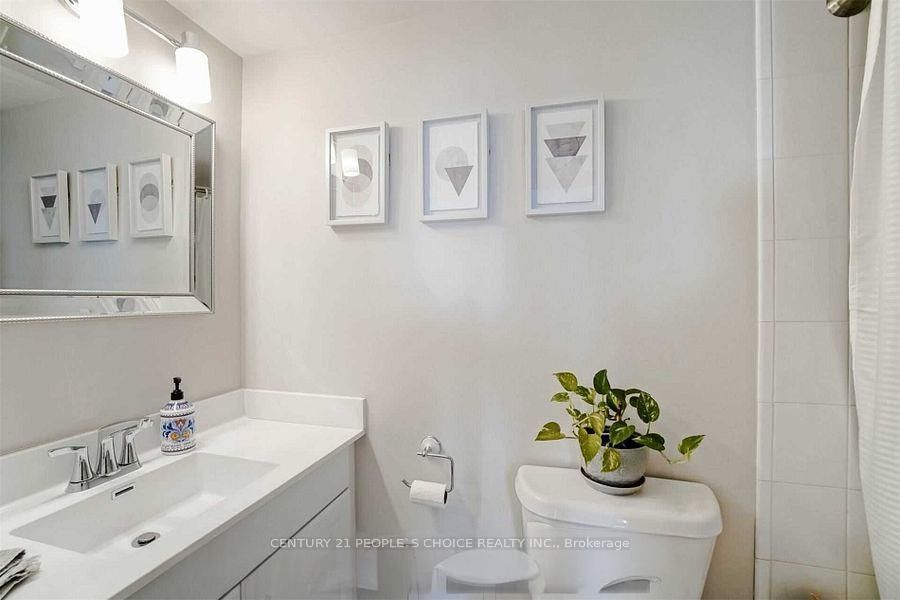 350 Webb Drive • #2010 • Mississauga, ON photo 21