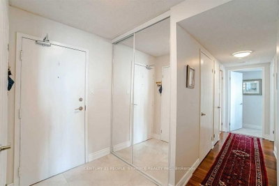 350 Webb Drive • #2010 • Mississauga, ON photo 6