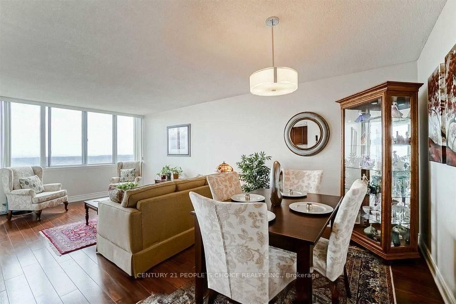 350 Webb Drive • #2010 • Mississauga, ON photo 8