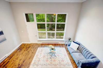 68 Briar Path NW • Brampton, ON photo 3