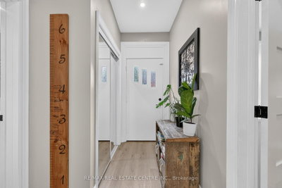 77 Mill Street • Orangeville, ON photo 5