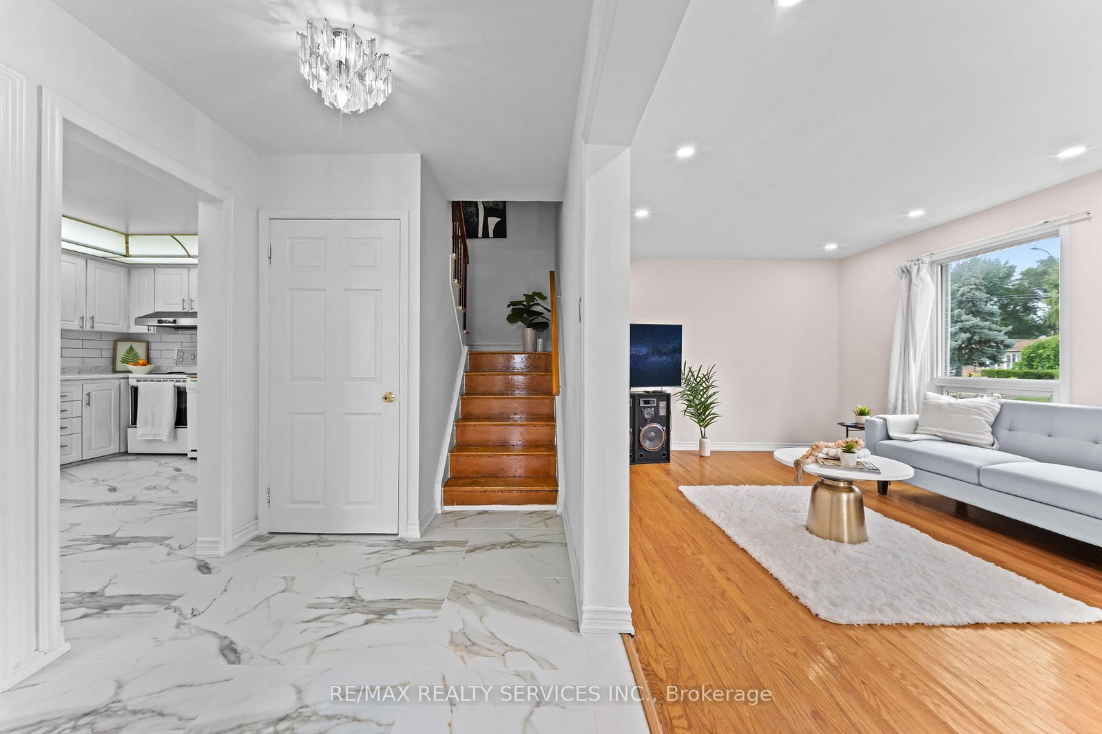 34 Cathcart Crescent • Brampton, ON photo 6