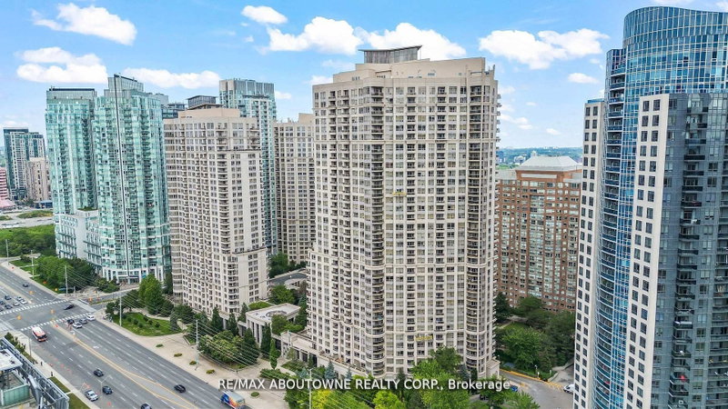 401 - 310 Burnhamthorpe Road W