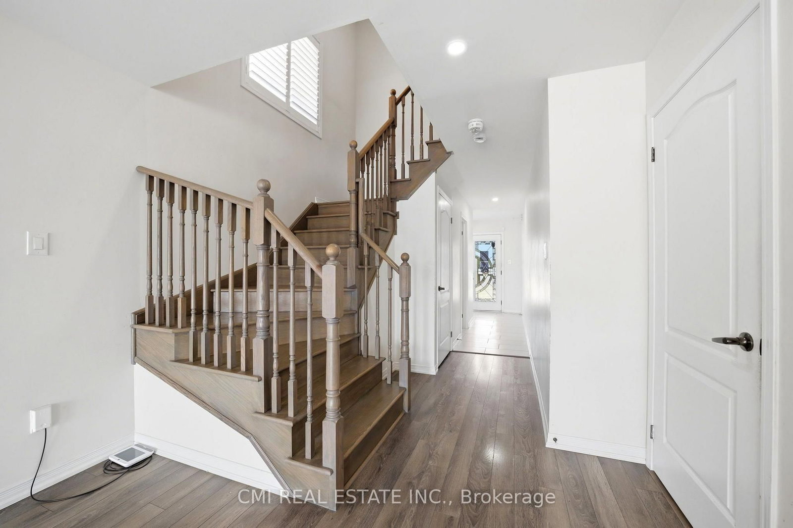 162 Golden Springs Drive • Brampton, ON photo 15