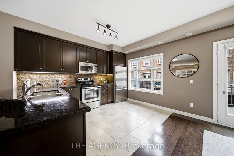 2460 Prince Michael Oakville,ON L6H 0G8 — Photo 16