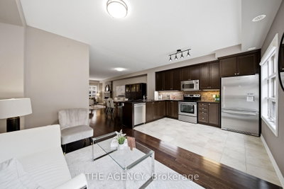 2460 Prince Michael Oakville,ON L6H 0G8 — Photo 26