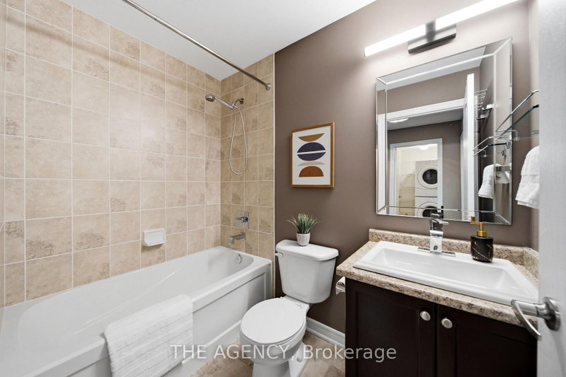 2460 Prince Michael Oakville,ON L6H 0G8 — Photo 40