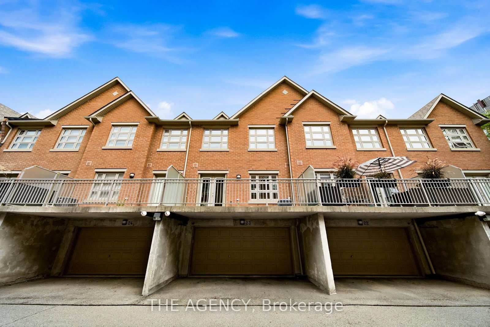 2460 Prince Michael Drive • #23 • Oakville, ON photo 44