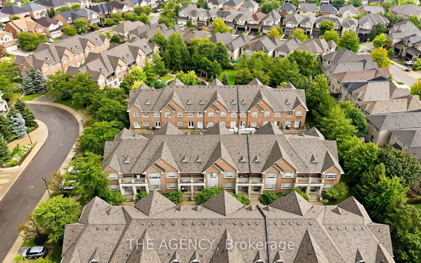 2460 Prince Michael Drive • #23 • Oakville, ON photo 47