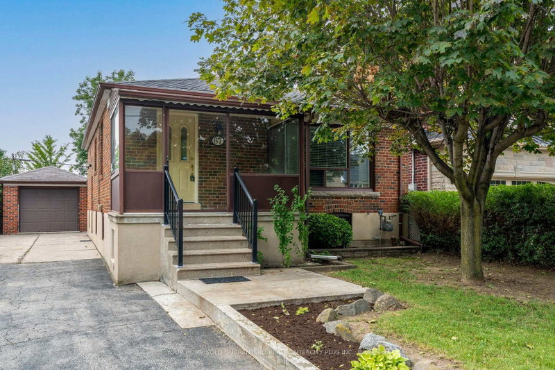 67 Bentworth Avenue