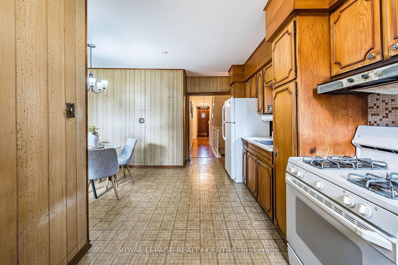 115 Priscilla Avenue • Toronto, ON photo 14