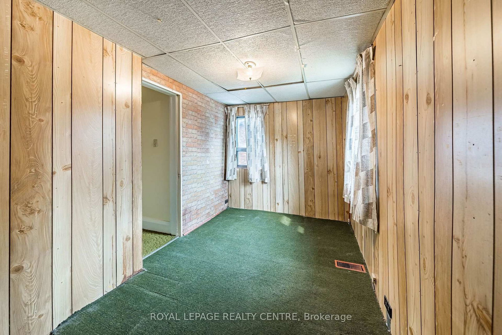 115 Priscilla Avenue • Toronto, ON photo 30