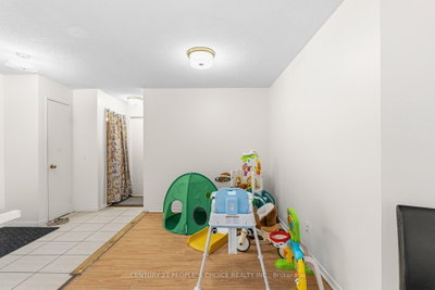 155 Hillcrest Mississauga,ON L5B 3Z2 — Photo 22