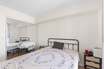 155 Hillcrest Mississauga,ON L5B 3Z2 — Photo 26