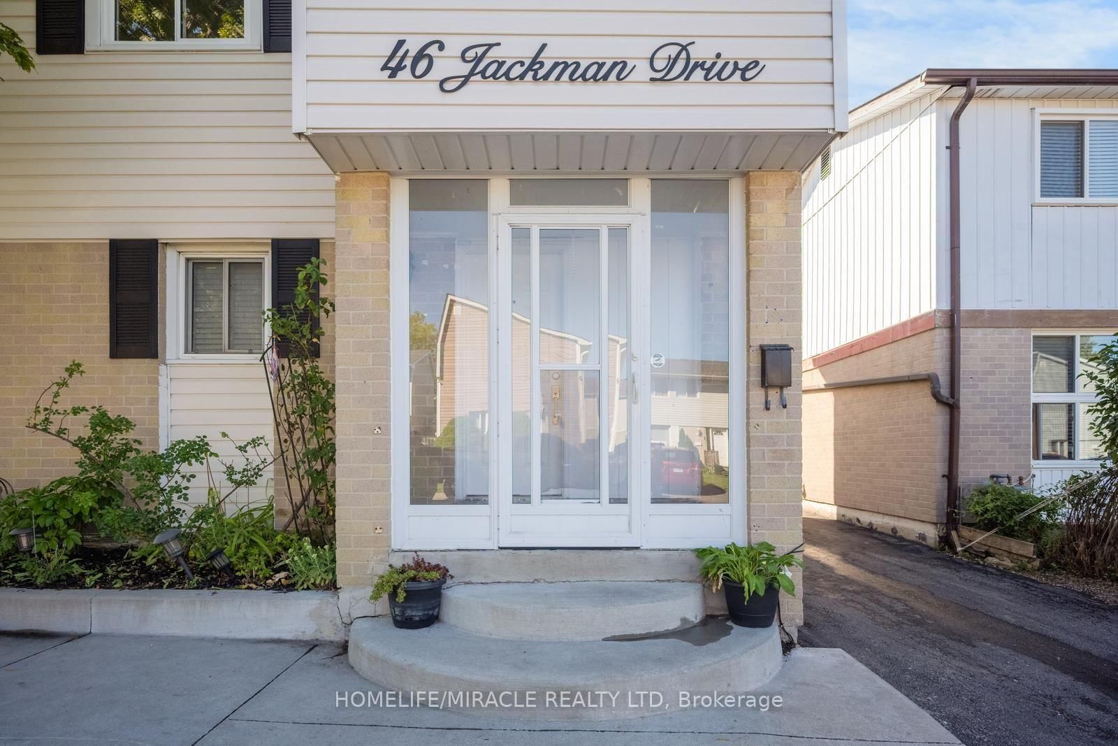 46 Jackman Drive • Brampton, ON photo 2