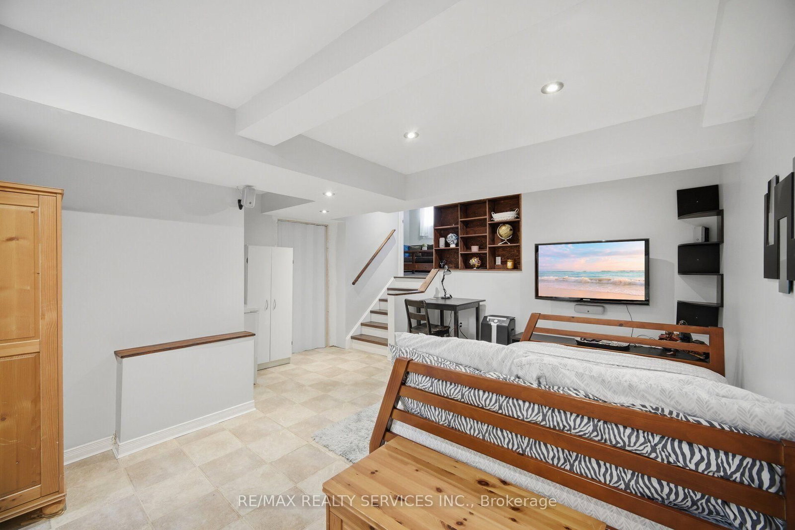 152 Weybridge Trail • Brampton, ON photo 37
