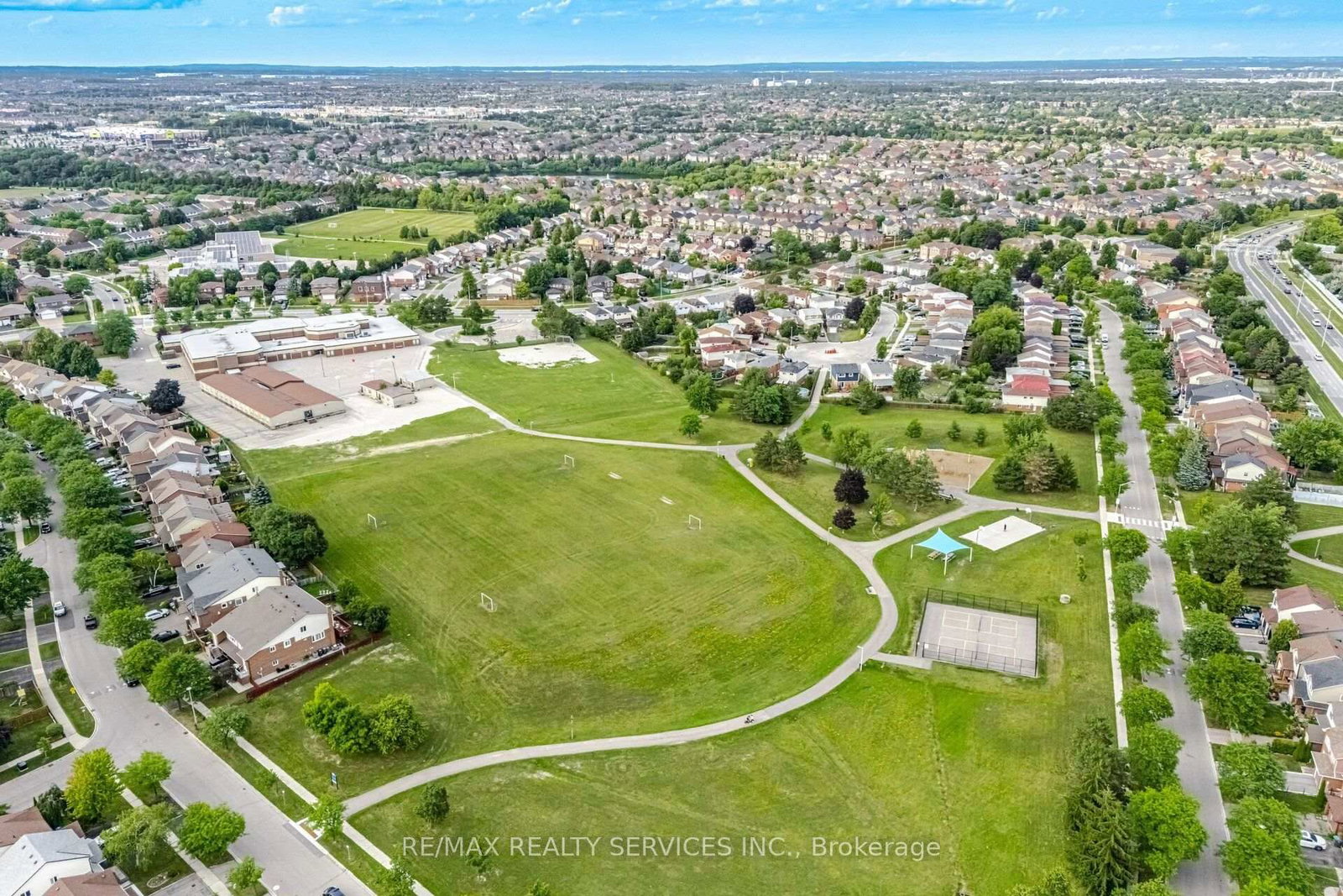 152 Weybridge Trail • Brampton, ON photo 50
