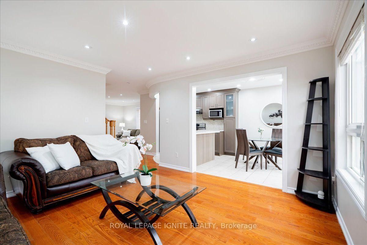 67 Severin Street • Brampton, ON photo 10