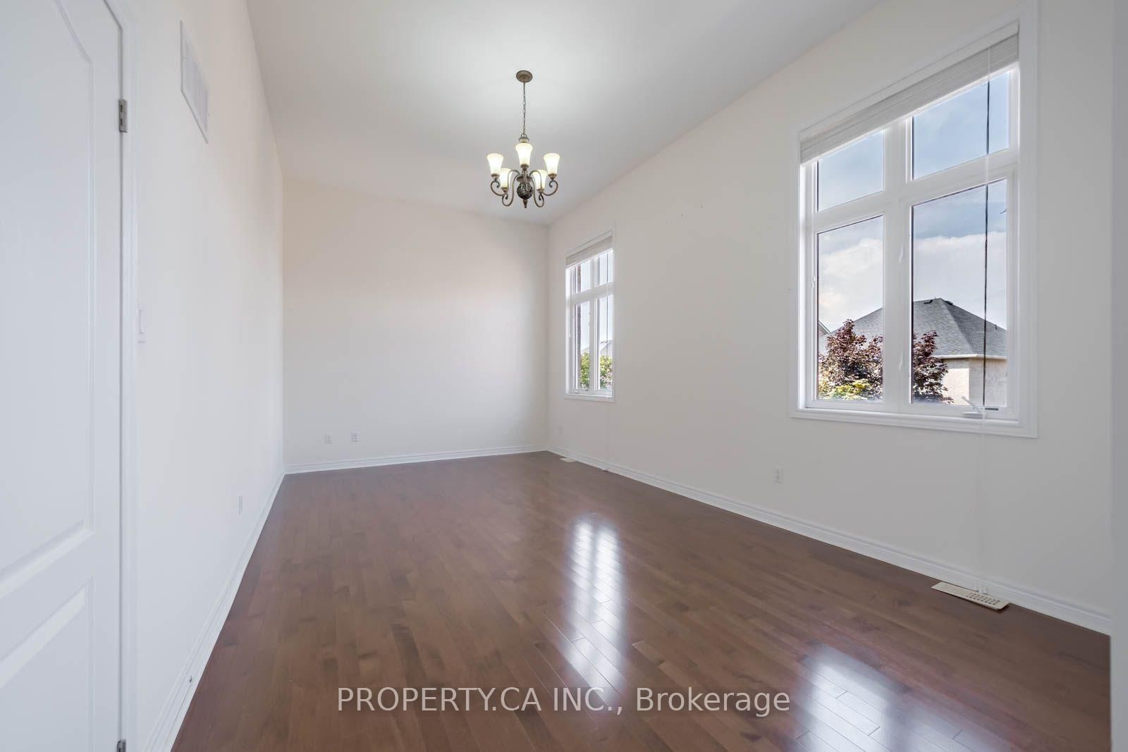 3 Shortreed Grove • Brampton, ON photo 16
